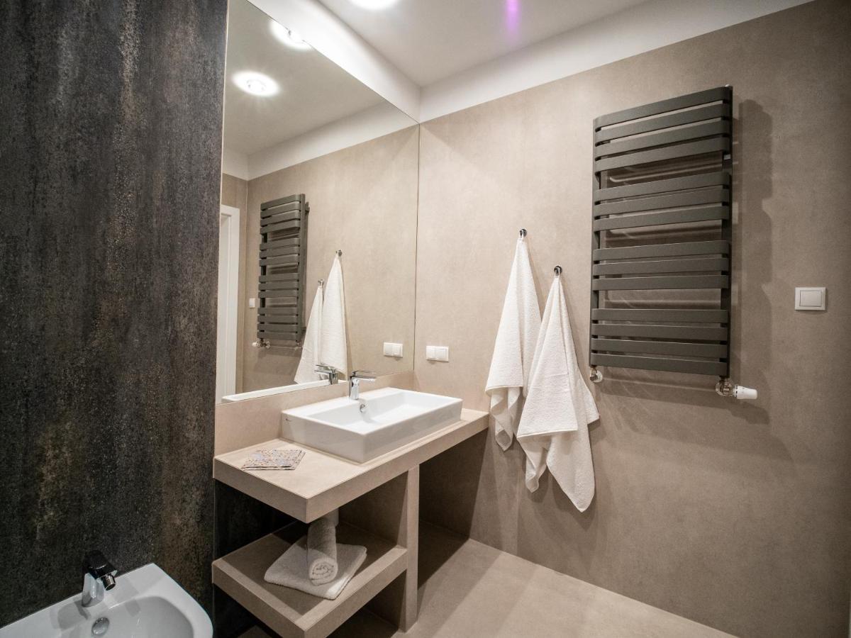 Hotel Panorama Щецинек Экстерьер фото