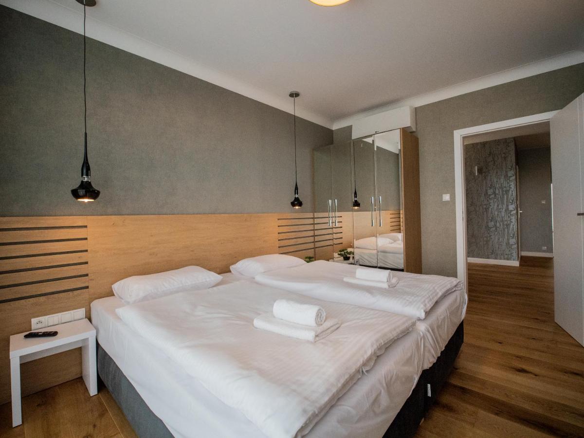 Hotel Panorama Щецинек Экстерьер фото